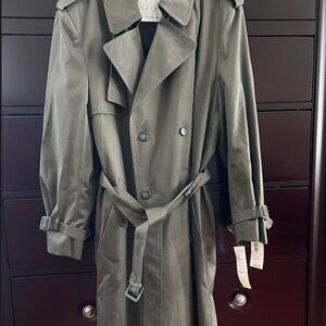 Men's New Trench/Rain. Coat by Thames, London Fog